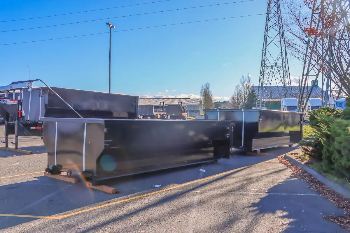 Professional dumpster rental and junk removal service in Grandwood Park